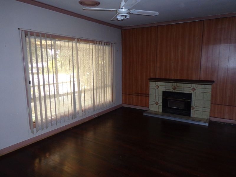 13 Winjana Road, Lesmurdie WA 6076