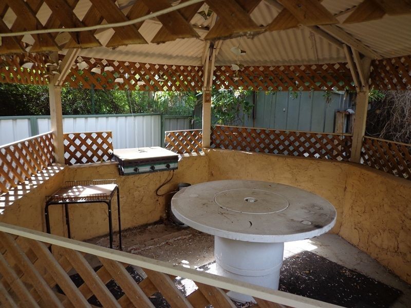 13 Winjana Road, Lesmurdie WA 6076