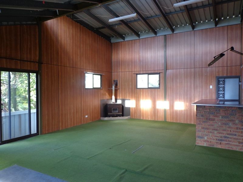 13 Winjana Road, Lesmurdie WA 6076