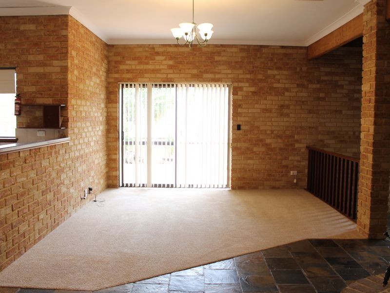 2 Gumnut Close, Maida Vale WA 6057