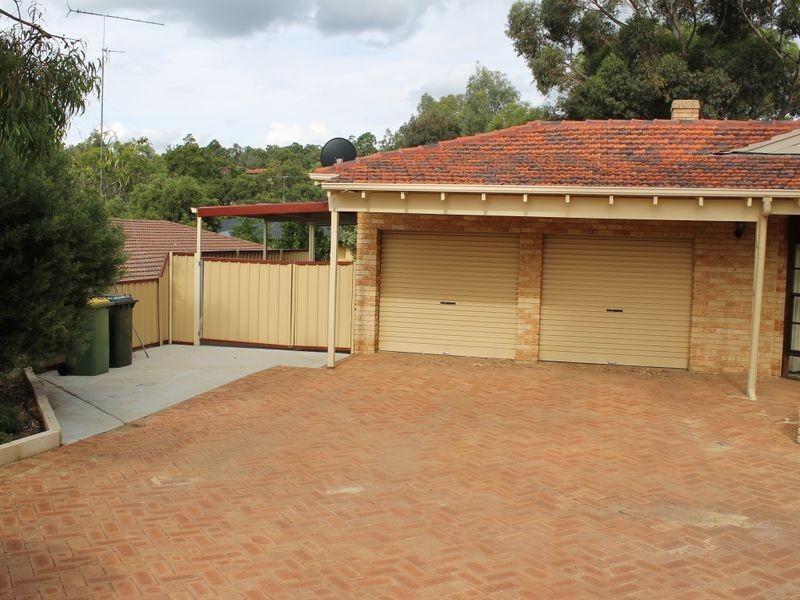 2 Gumnut Close, Maida Vale WA 6057