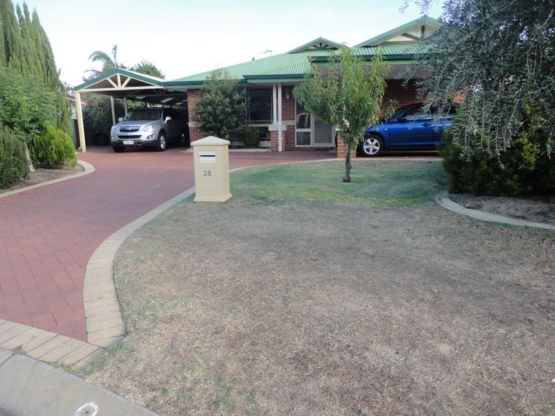 28 Pyrite Court, Forrestfield WA 6058