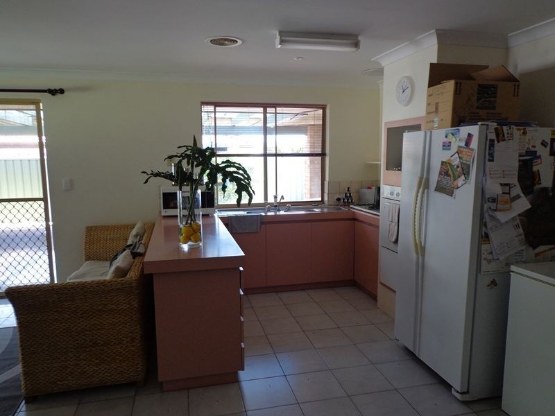 28 Wycombe Road, High Wycombe WA 6057