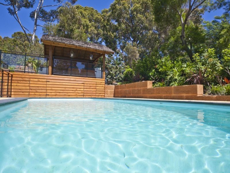 70 Mundaring Weir Road, Kalamunda WA 6076