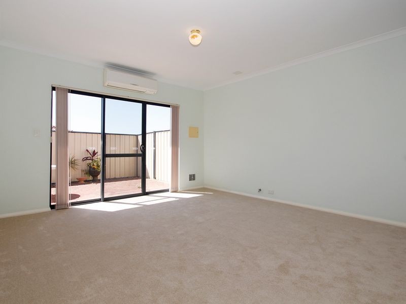 5/10 Heath Road, Kalamunda WA 6076