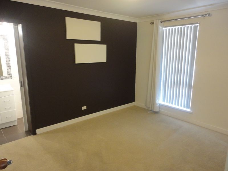 21 Kiandra Way, High Wycombe WA 6057