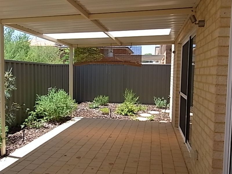 11/15 Sydenham Street, Rivervale WA 6103