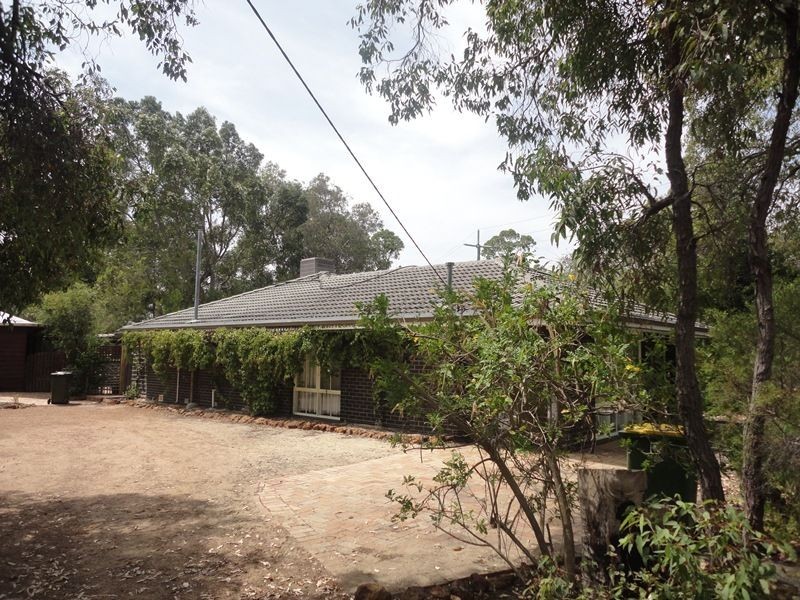 49 Hill Street, Gooseberry Hill WA 6076