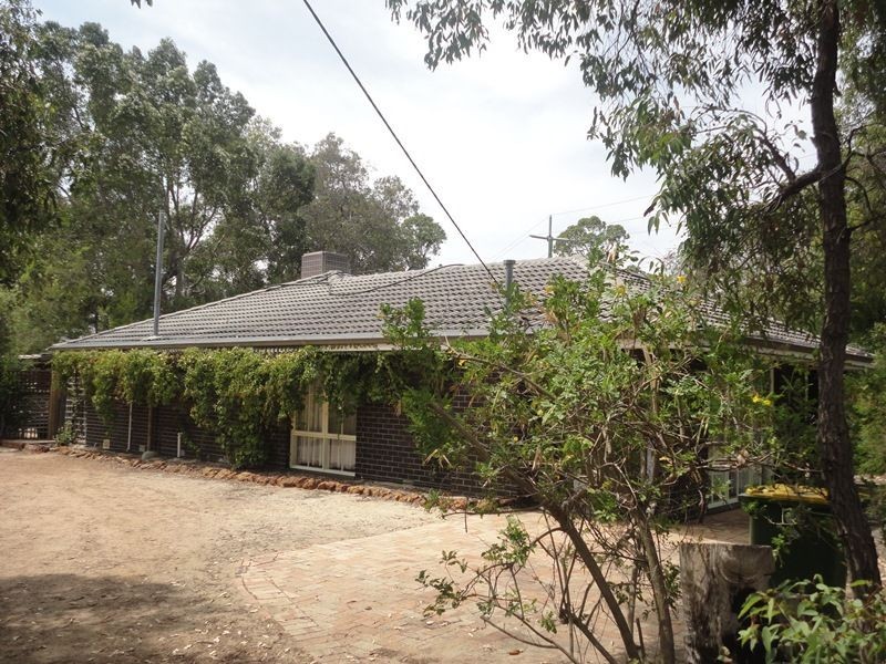 49 Hill Street, Gooseberry Hill WA 6076