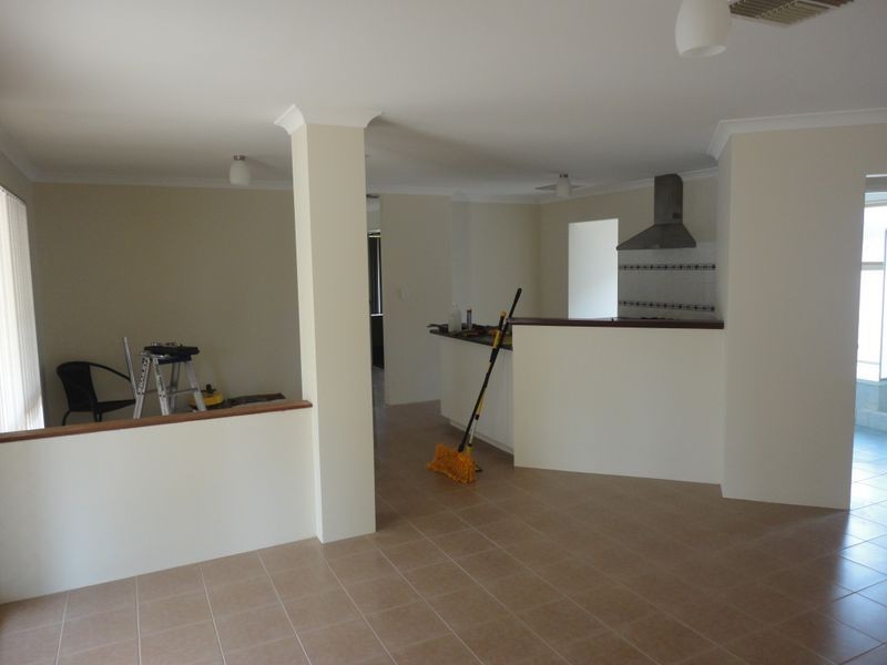 73 Apricot Street, Forrestfield WA 6058