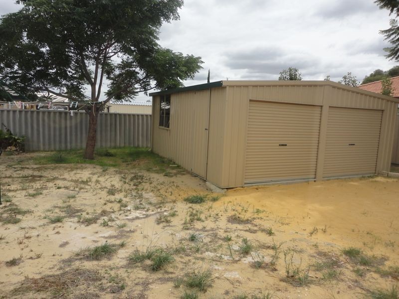 73 Apricot Street, Forrestfield WA 6058