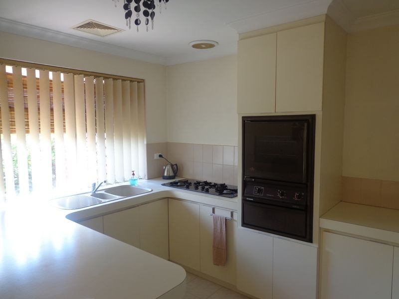 2/60 Camden Street, Dianella WA 6059