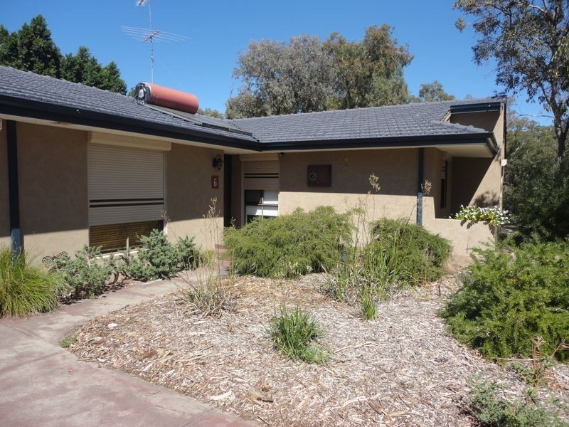 6 Jasmin Way, Maida Vale WA 6057
