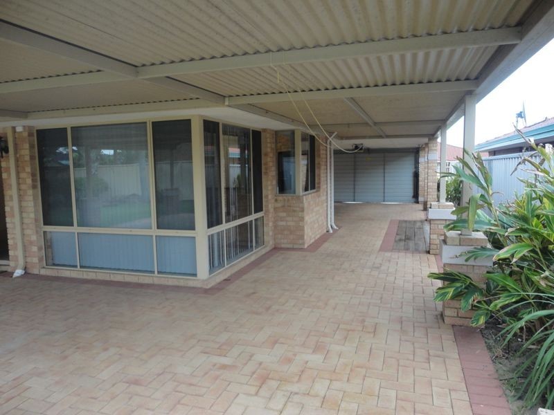 14 Pyrite Court, Forrestfield WA 6058