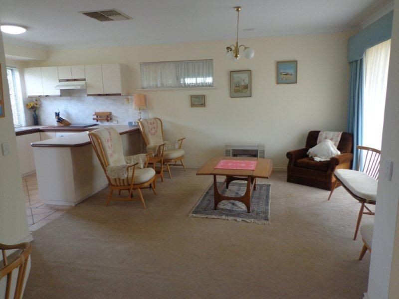 6/22 Canning Road, Kalamunda WA 6076