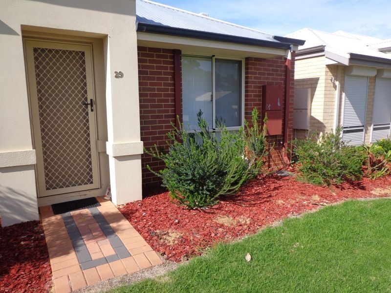 29/91 Lowanna Way, Armadale WA 6112