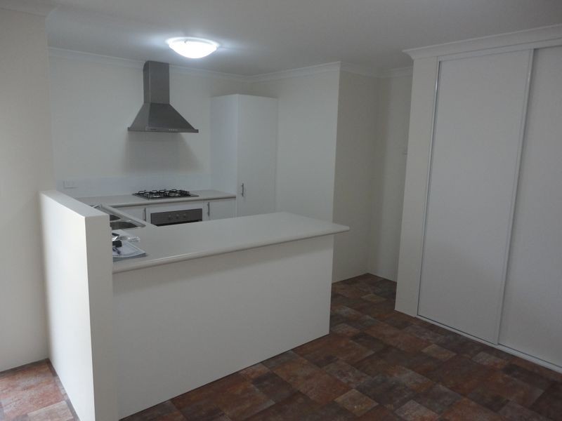 10/70 Forrest Rd, Armadale WA 6112