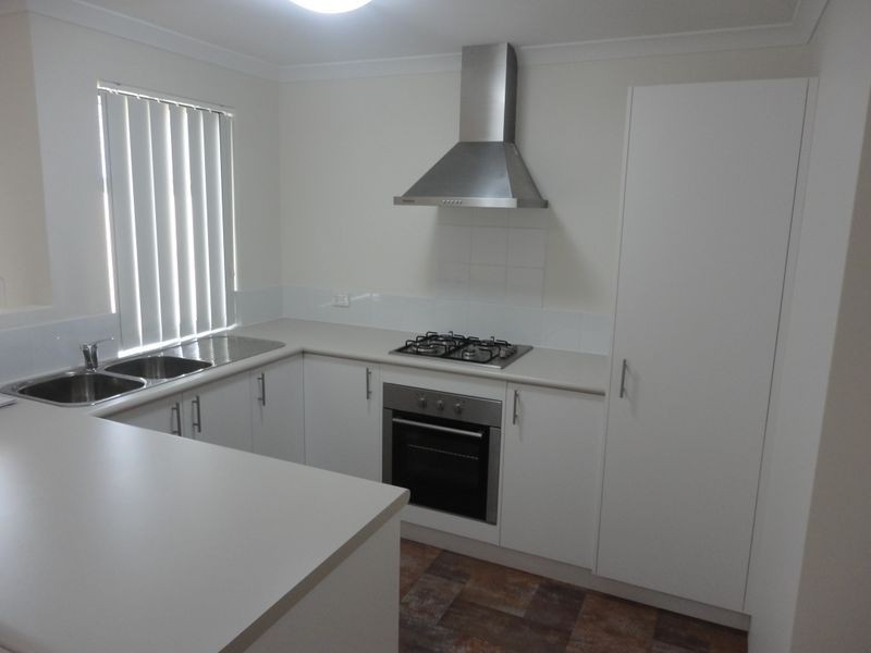 10/70 Forrest Rd, Armadale WA 6112