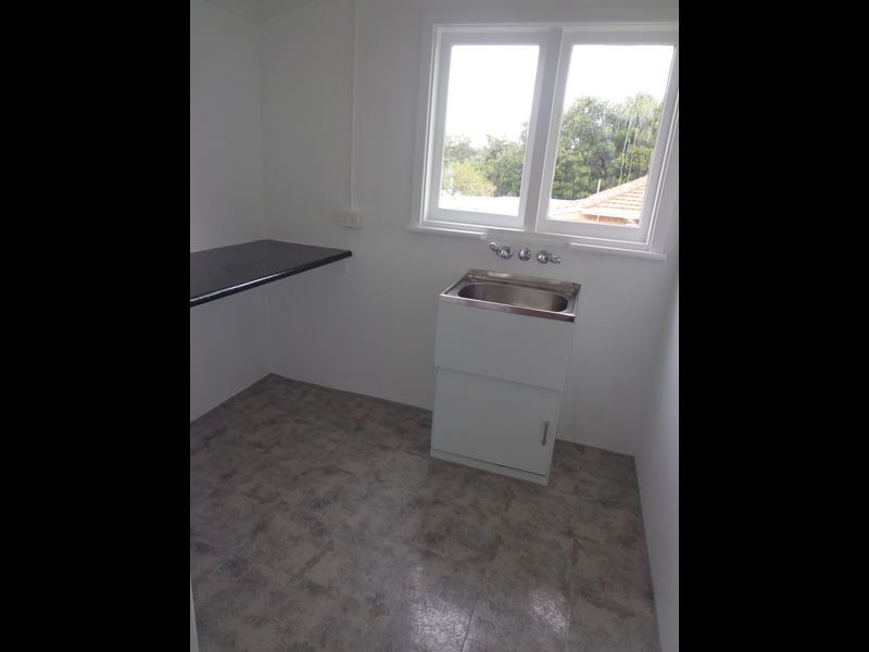 14 Lindsay Street, Kalamunda WA 6076