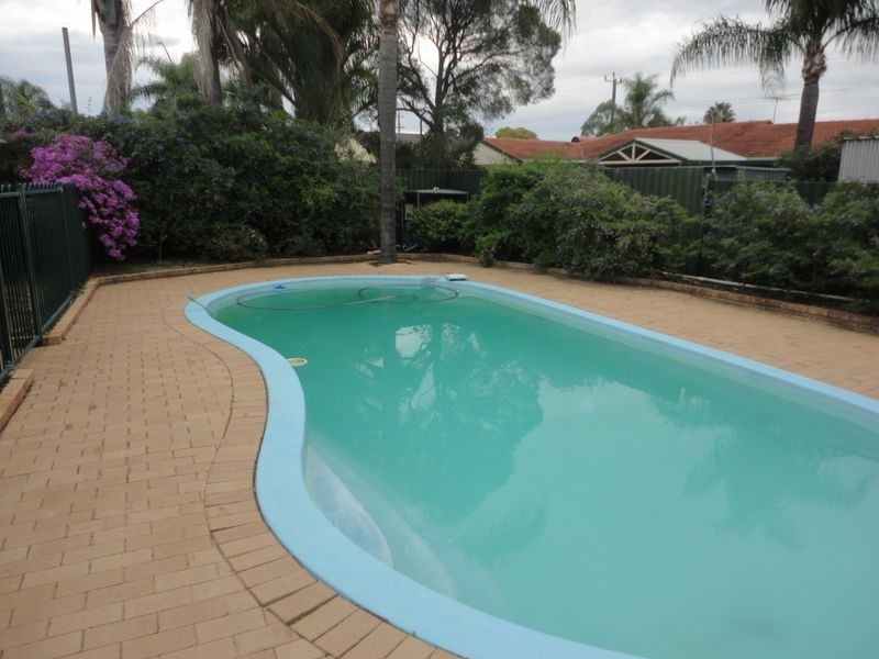 34 Kingsford Way, Huntingdale WA 6110