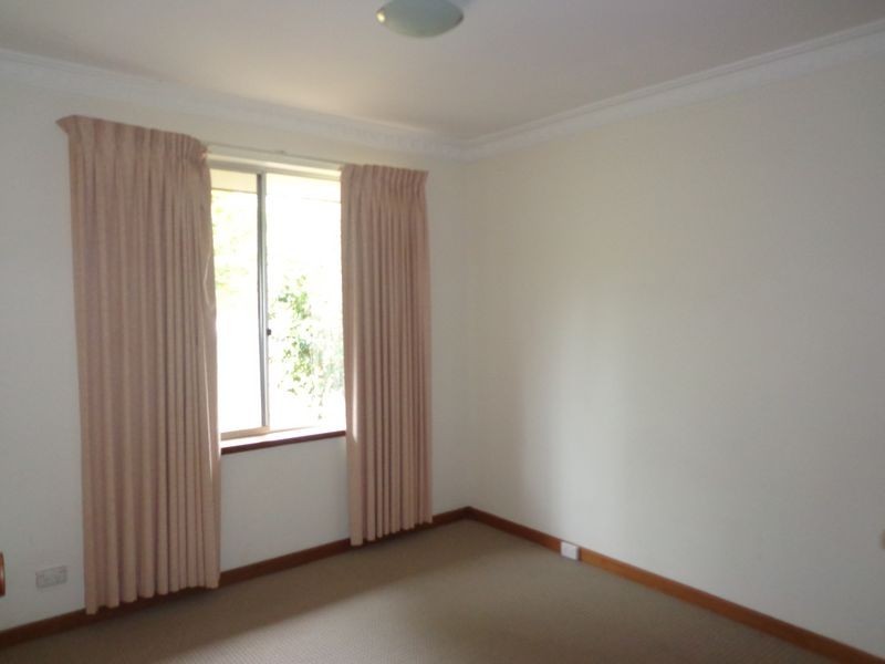 144 Grove Road, Lesmurdie WA 6076