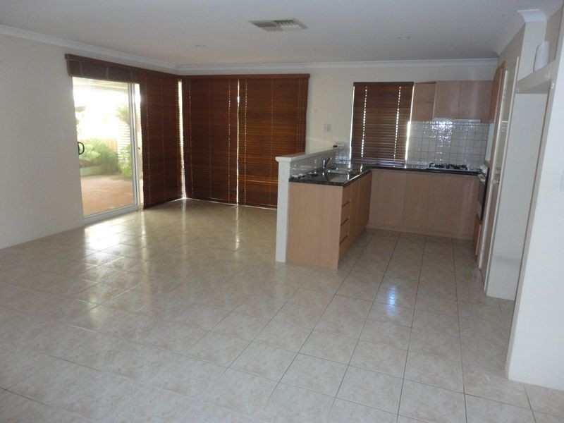 3/7 Warlu Place, High Wycombe WA 6057