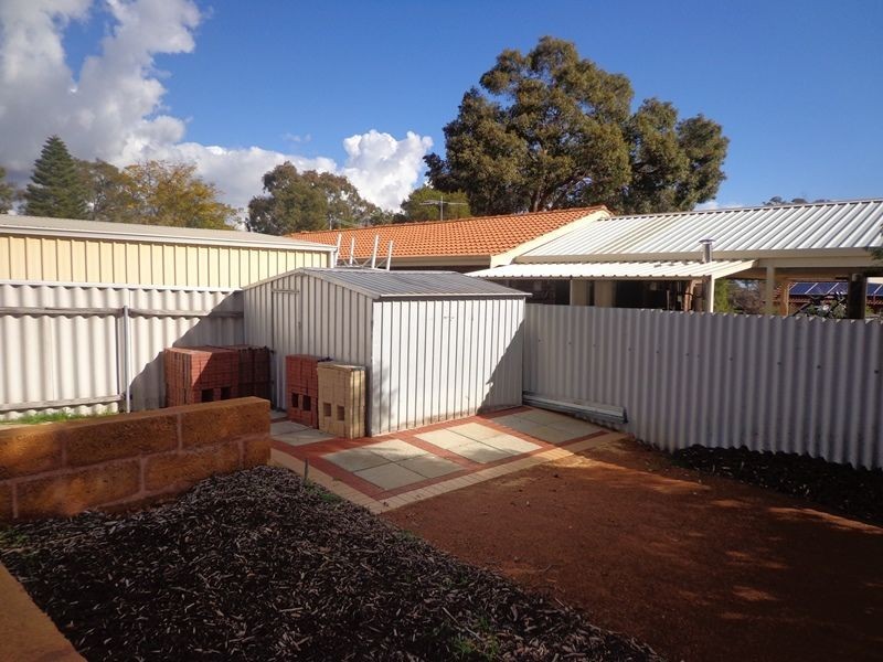 5 Wilkins Road, Kalamunda WA 6076