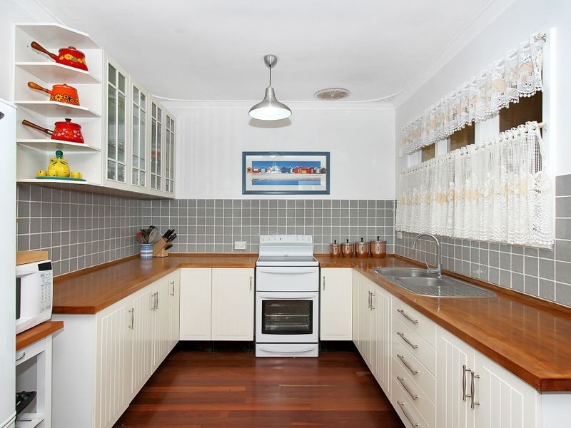 3 Donald Road, Maida Vale WA 6057