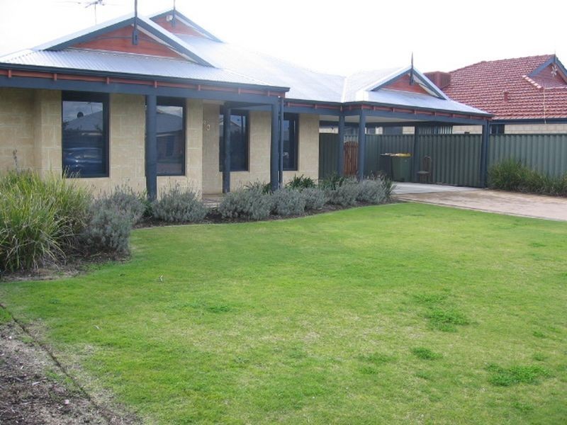 83 Foxton Boulevard, High Wycombe WA 6057