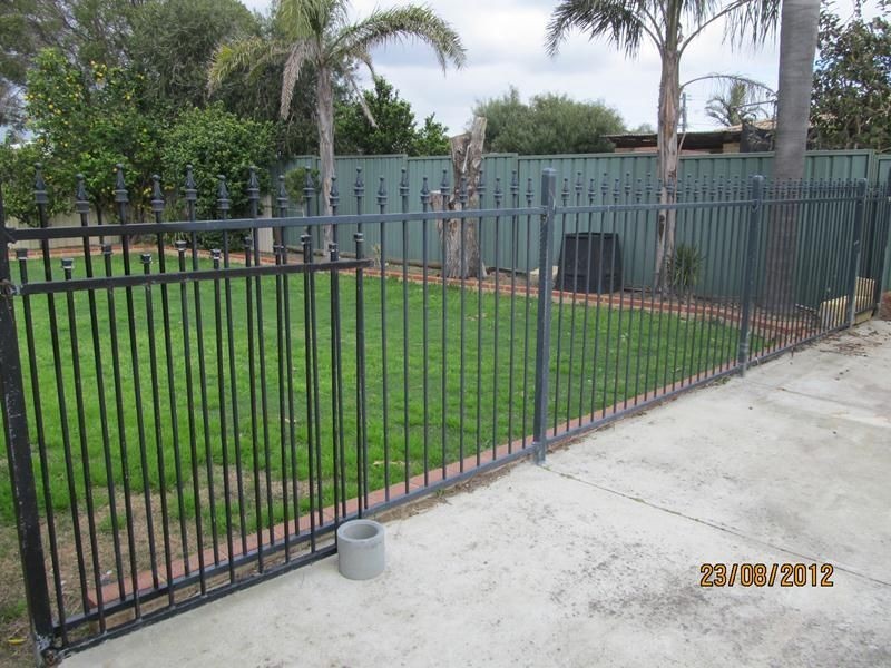 135 Newburn Road, High Wycombe WA 6057