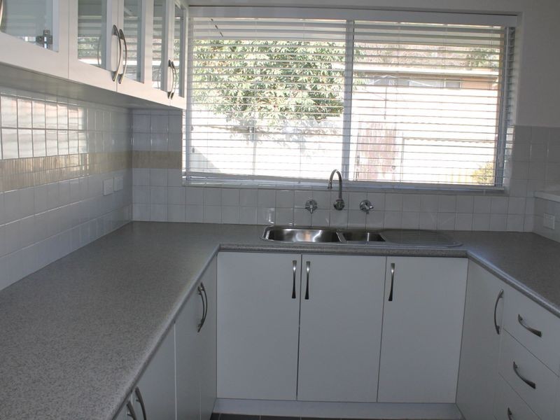 18 Mary Drive, Lesmurdie WA 6076