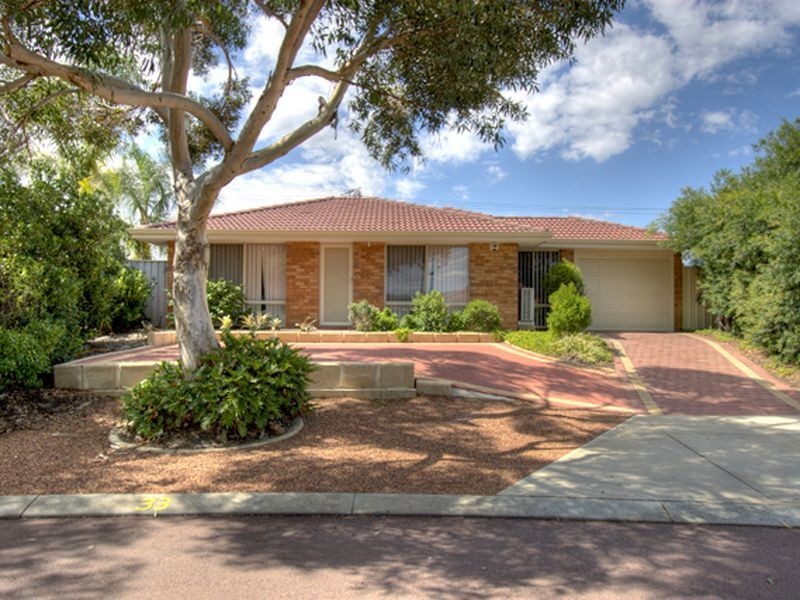 33 Amethyst Place, Maida Vale WA 6057