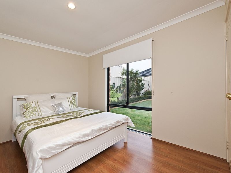 45 Myerson Crescent, Maida Vale WA 6057