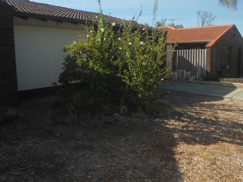 33 Baron Way, Gosnells WA 6110