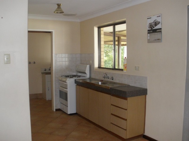 29 Hicks Street, Forrestfield WA 6058