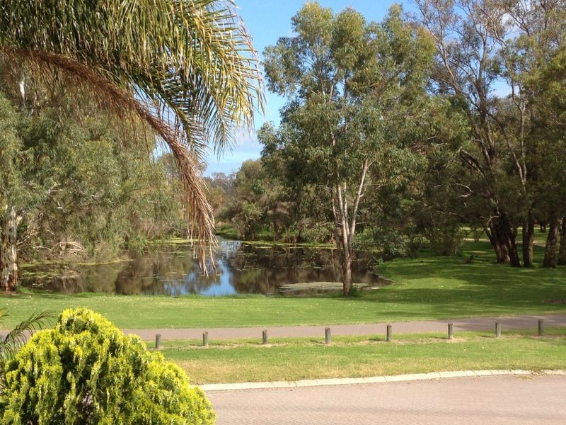 4/56 Moondine Drive, Wembley WA 6014