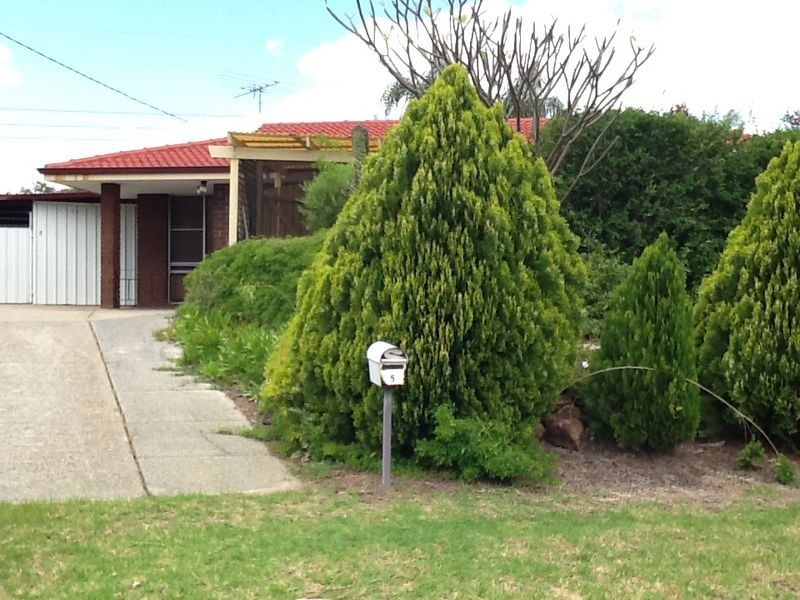 5 Moira Avenue, Forrestfield WA 6058