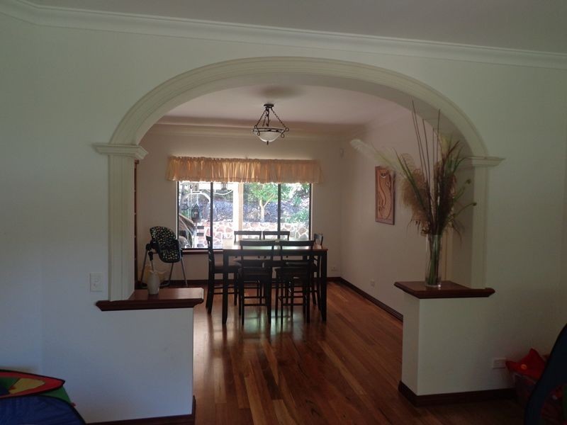 30 Valley Road, Kalamunda WA 6076