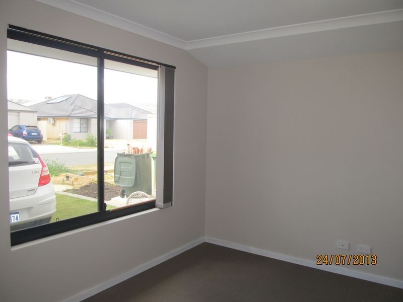 6 Korad  Terrace, Forrestfield WA 6058