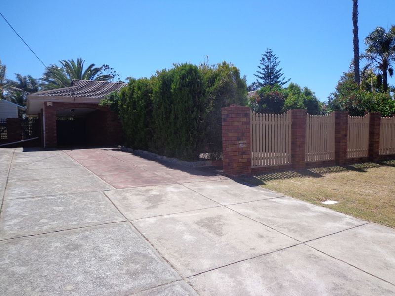 15 Akebia Way, Forrestfield WA 6058