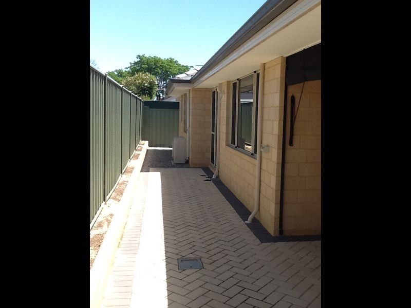 8/456 Kalamunda Road, High Wycombe WA 6057