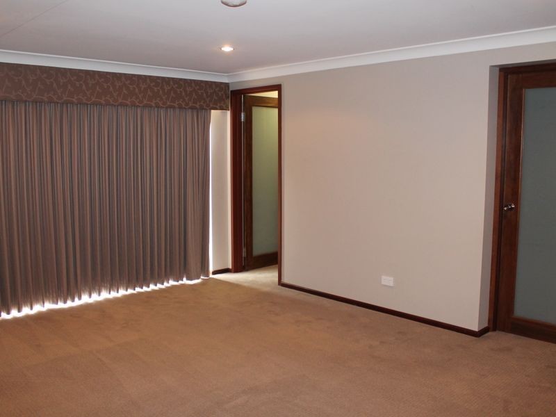 26 Armour Way, Lesmurdie WA 6076
