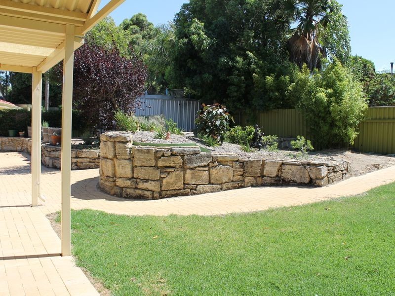 26 Armour Way, Lesmurdie WA 6076