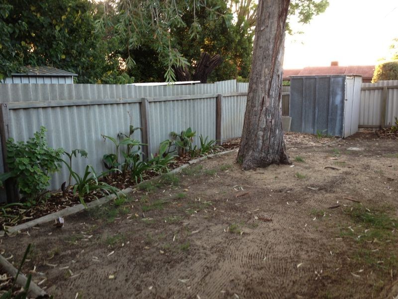 4/84 Agincourt Drive, Forrestfield WA 6058