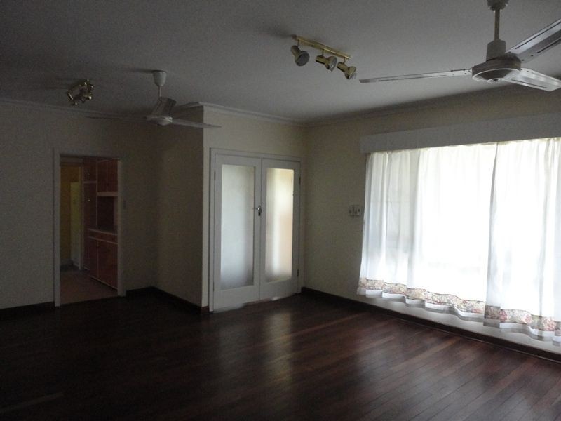 2 Melaleuca Road, Lesmurdie WA 6076