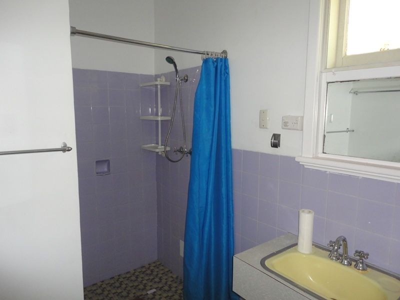 2 Melaleuca Road, Lesmurdie WA 6076