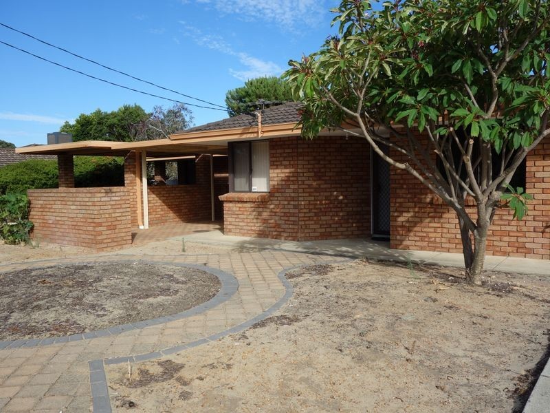 2/69 Agincourt Drive, Forrestfield WA 6058