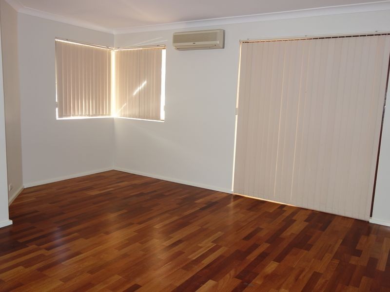 2/69 Agincourt Drive, Forrestfield WA 6058