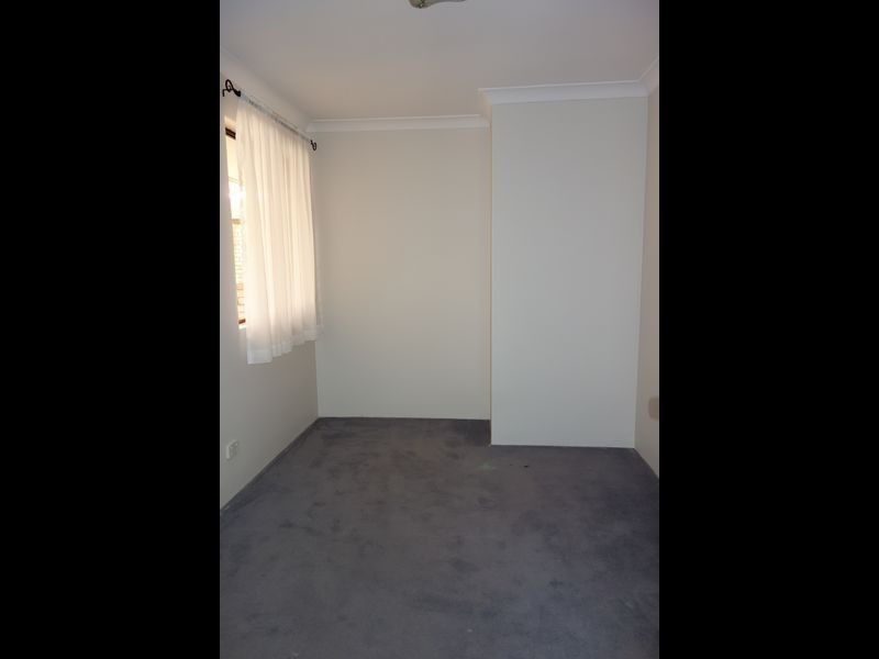 2/69 Agincourt Drive, Forrestfield WA 6058