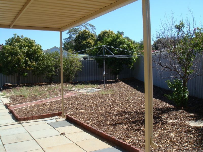 2 Margery Road, High Wycombe WA 6057